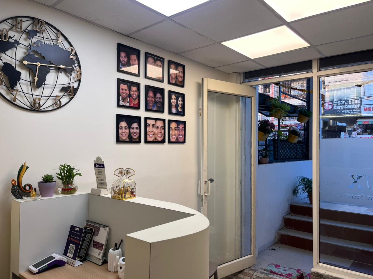 Smilux modern dental treatment room
