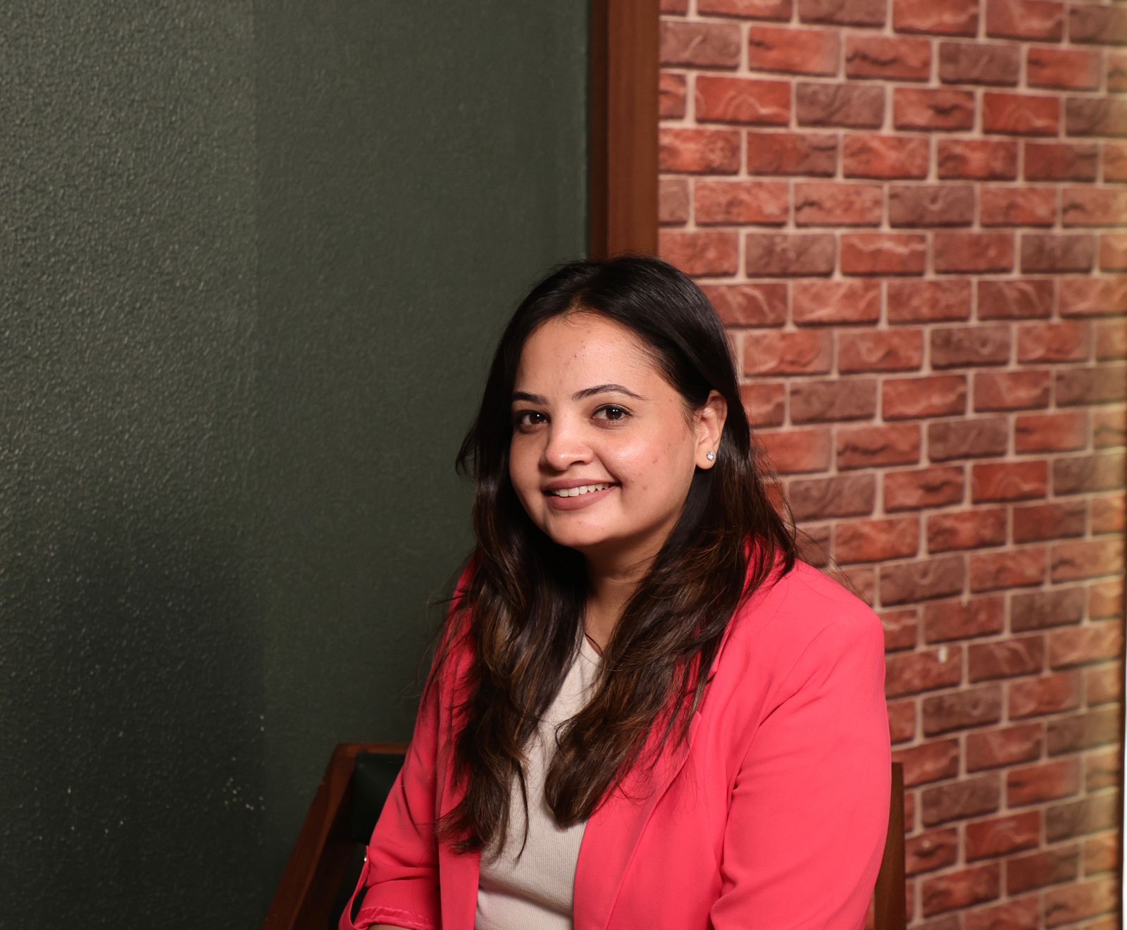 Dr. Geetam Rathore